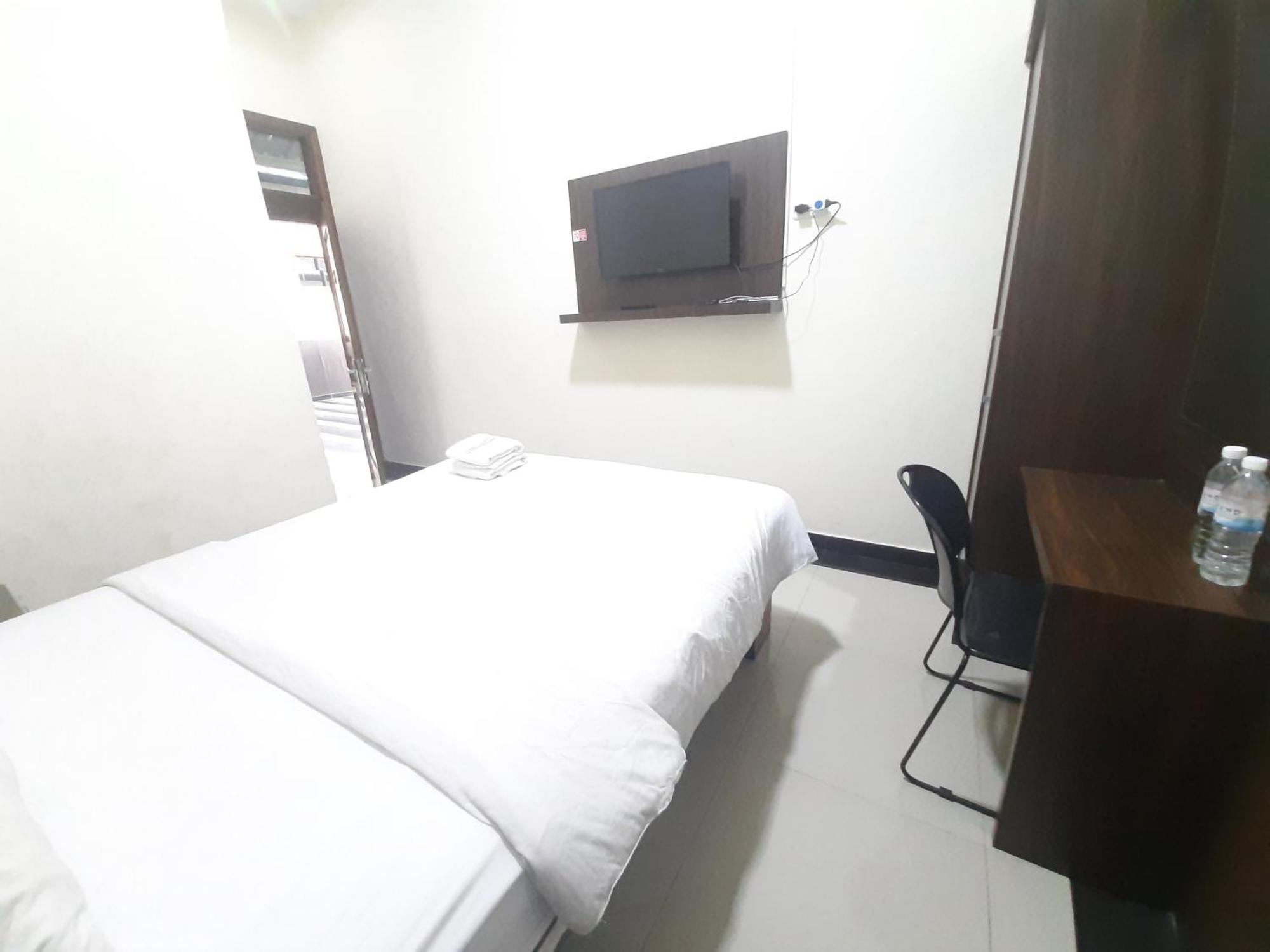 Urbanview Alfiya Hotel Lampung 반다르 람풍 외부 사진