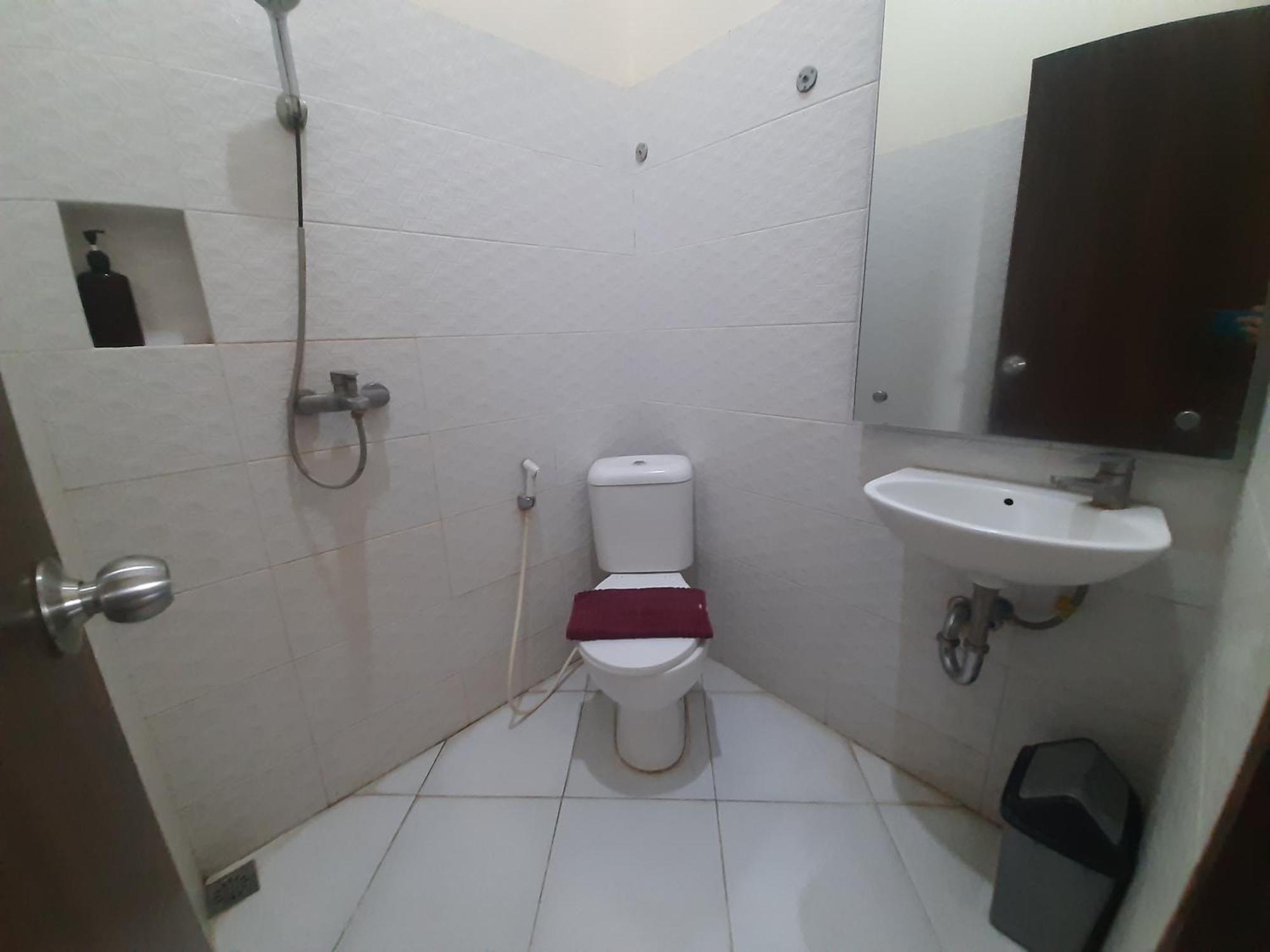 Urbanview Alfiya Hotel Lampung 반다르 람풍 외부 사진
