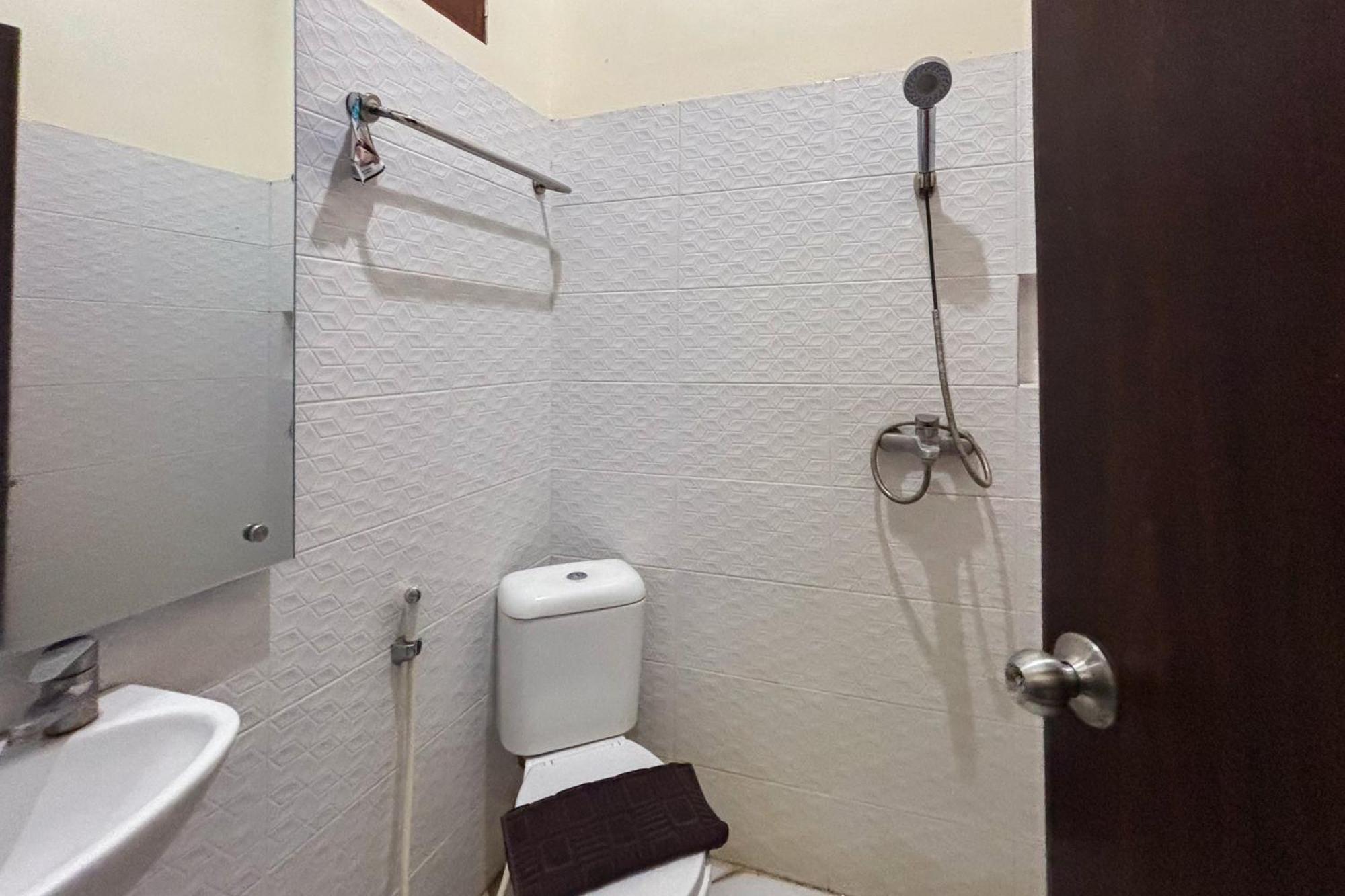 Urbanview Alfiya Hotel Lampung 반다르 람풍 외부 사진