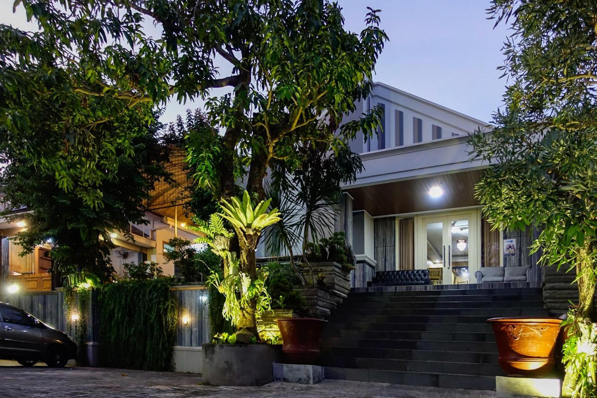 Urbanview Alfiya Hotel Lampung 반다르 람풍 외부 사진