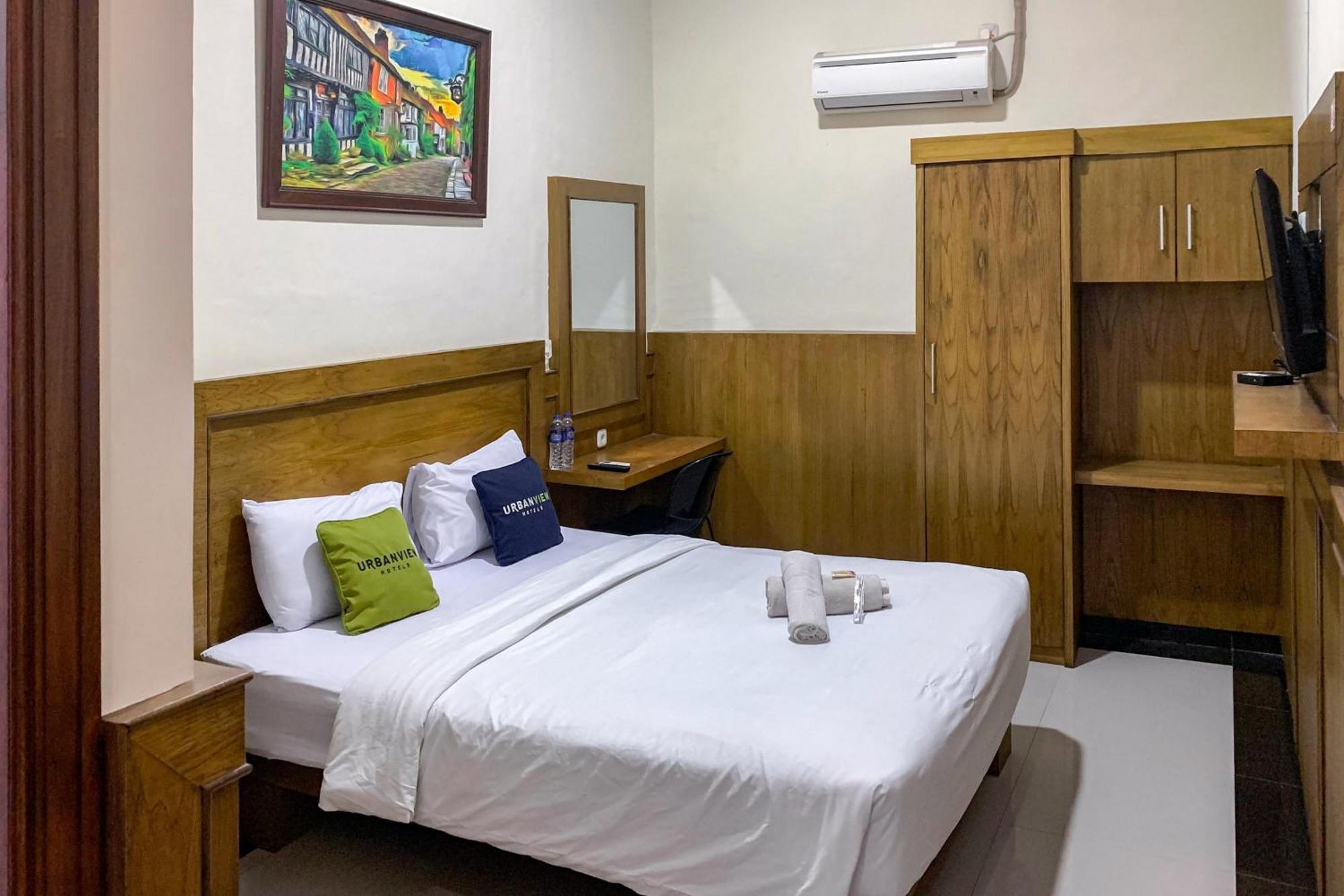 Urbanview Alfiya Hotel Lampung 반다르 람풍 외부 사진